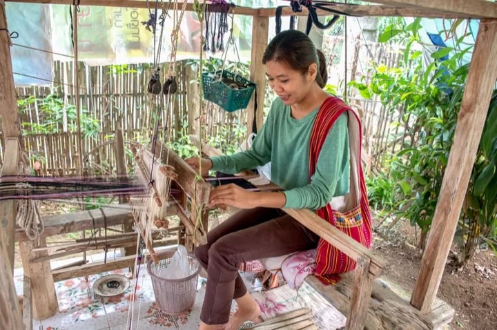 Just try how to weave a cloth with traditional loom at a local weaver's house
