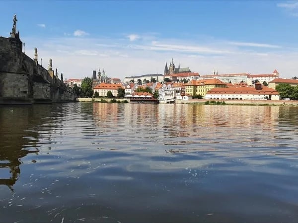Witness the beauty of Prague - City tour