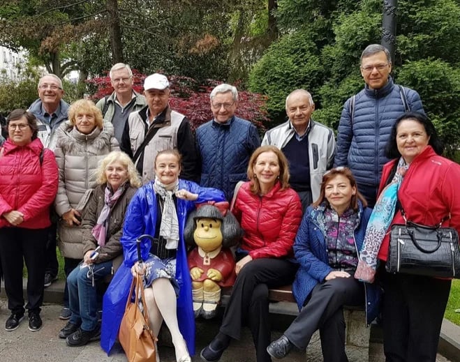 Wonderful corners in every corner of the city. With group from Argentina visiting the sculpture of Mafalda (Quino)