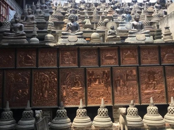Colombo Full Day Tour for big groups with 5 Star Guide