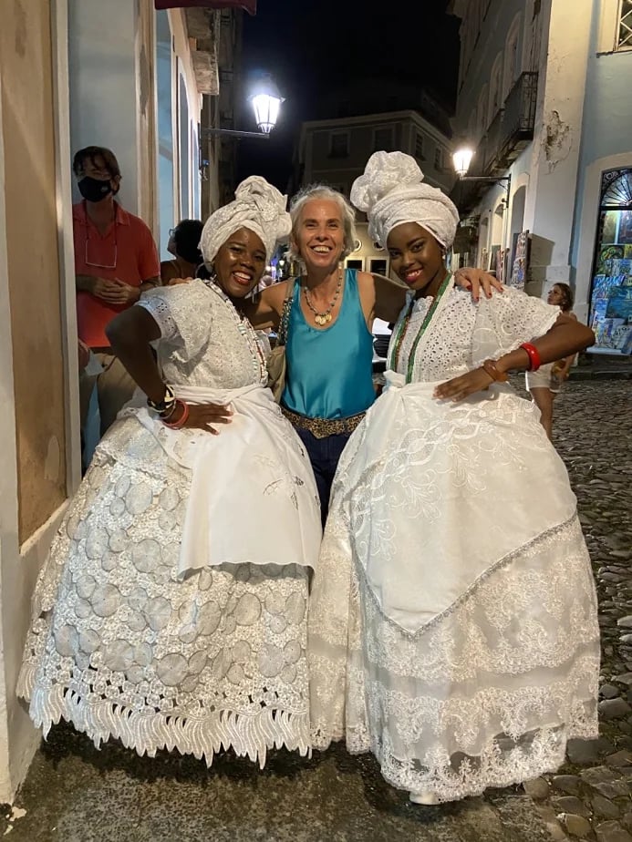 Pelourinho by night with lot's of percussion, great food and a nice caipirinha sounds like a plan right? I strongly recommend this!