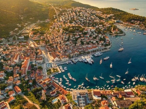 Hvar city walking tour