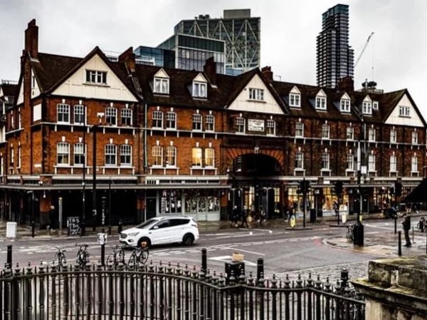 East End of London Street Food Tour and Immigration History