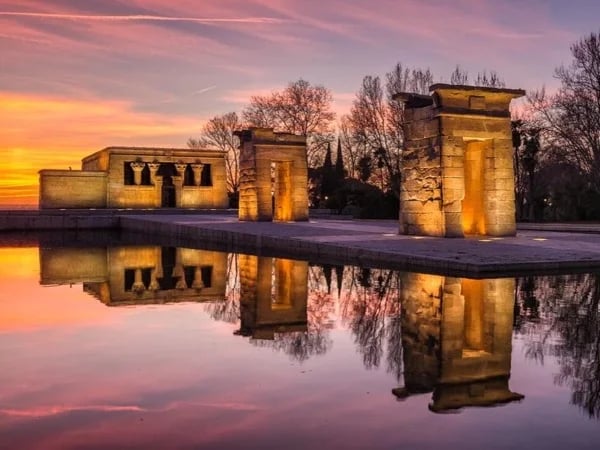 Complete Madrid - Discover the Essentials of the Capital