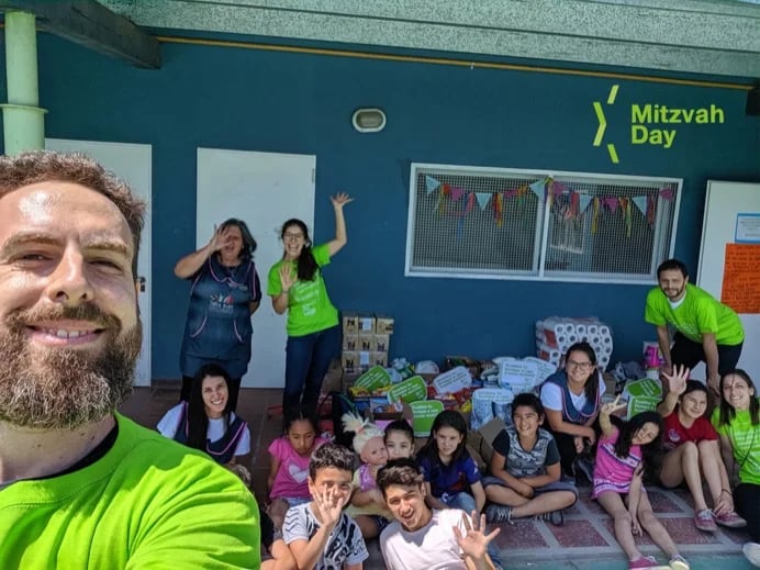 Selfie on Mitzvah Day