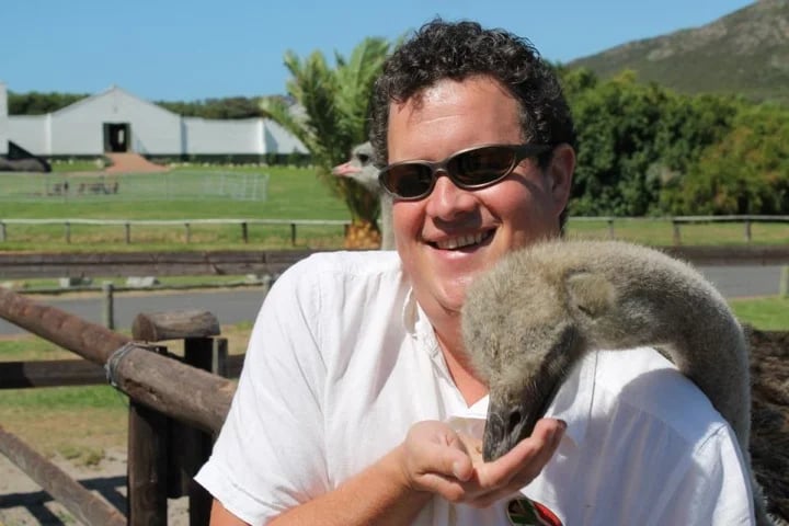 Feeding an ostrich