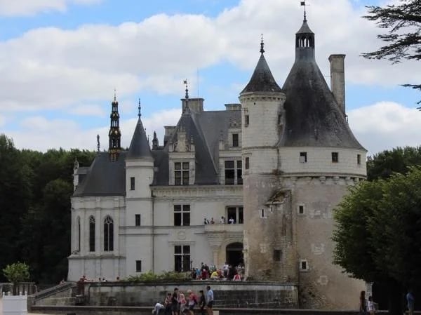 One Day Private Guided Tour of Loire Valley Castles