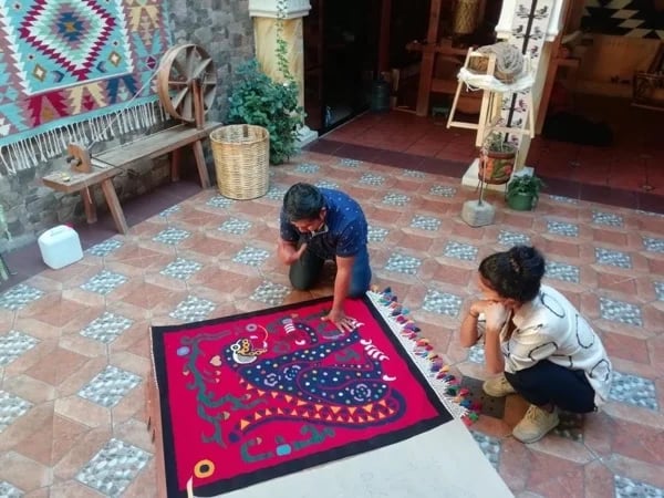 Weaving Workshop in Tlacolula Valley, Experience natural fibers and dyeing