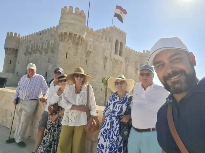 Taking a selfie with my travellers!