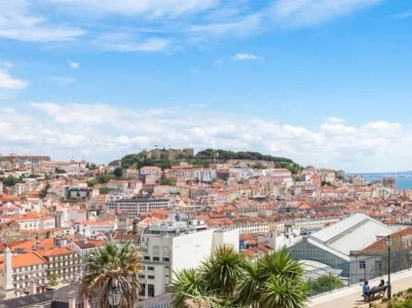 Lisbon Highlights - Half Day Walking Tour