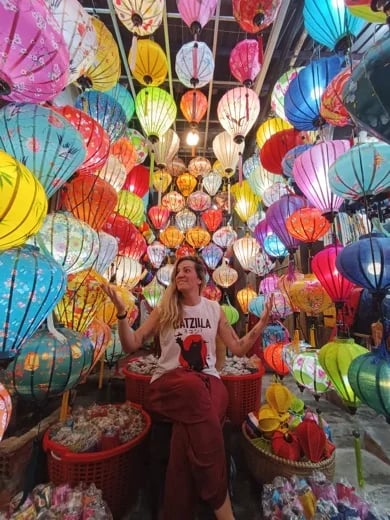 I also travel. My last trip: Vietnam ❤️