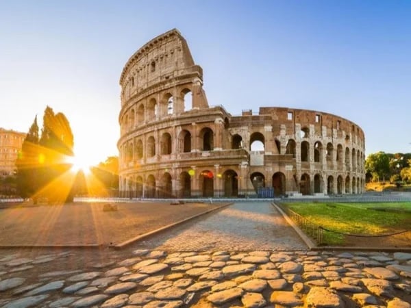 Panoramic Half Day - Rome highlights With Guide and Driver - Transportation included