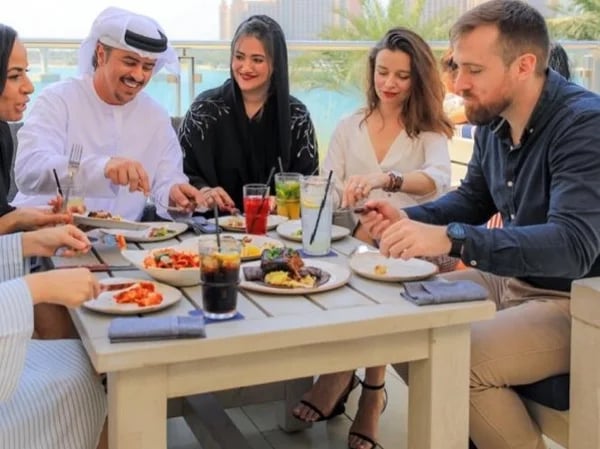 Food Tasting in Dubai and Private Walking Tour