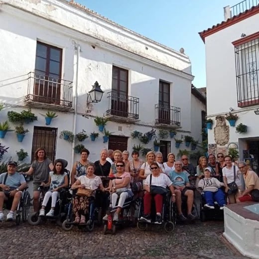 VISITORS + ME AT THE JEWISH QUARTER, CÓRDOBA, SPAIN.