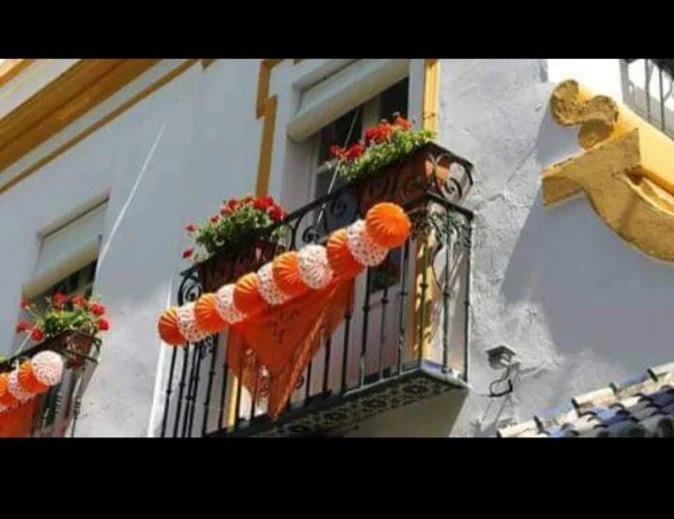 SEVILLE'S BALCONY AT THE FAIR!