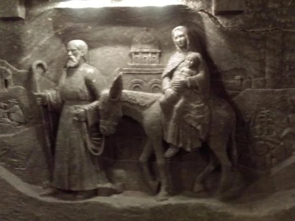 Salt Mine of Wieliczka half day tour from Krakow