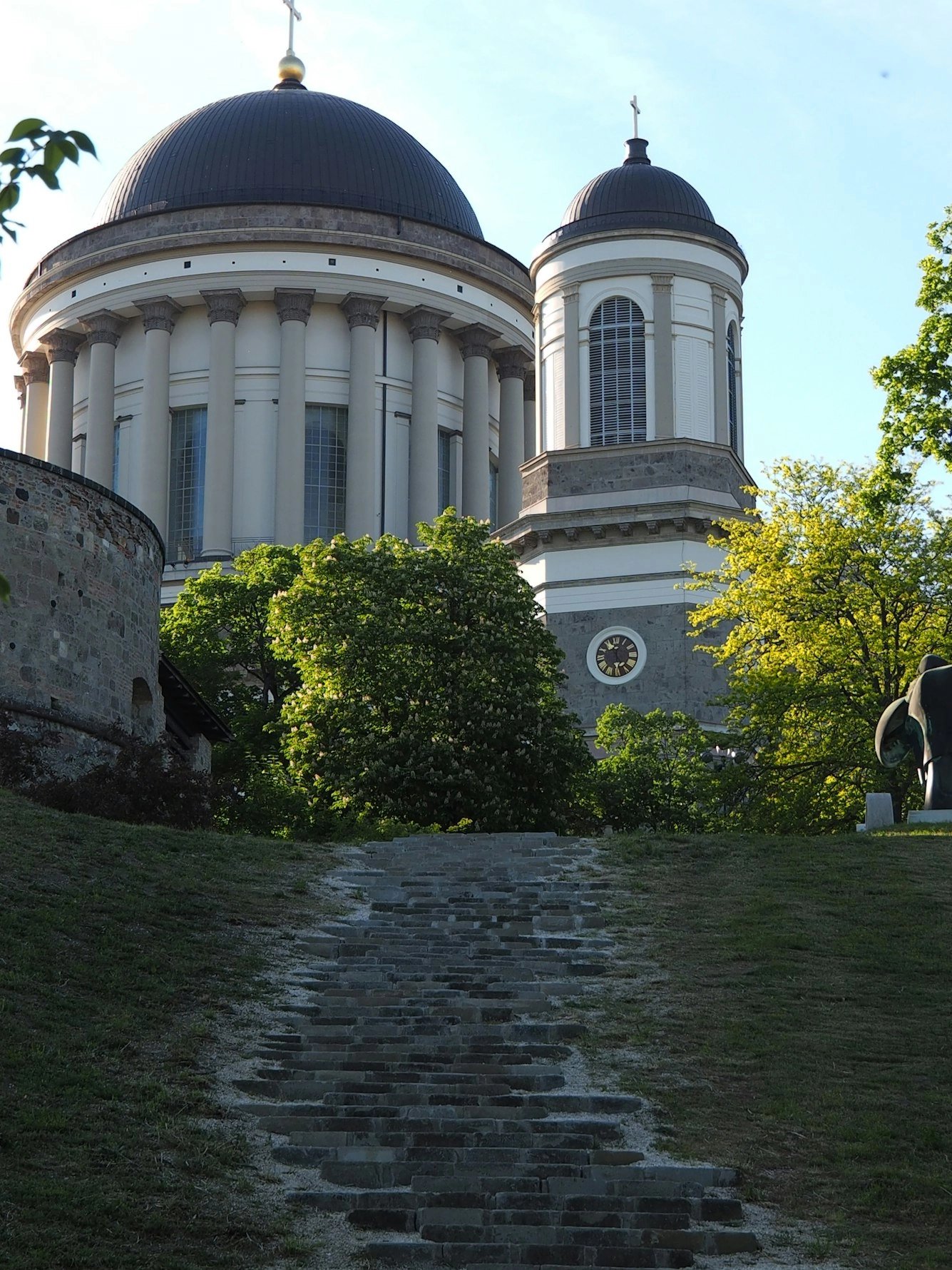 Essential Budapest: Half-Day Walking Tour of the Major Highlights