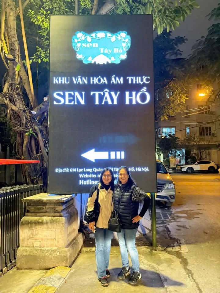 Trang V.'s gallery