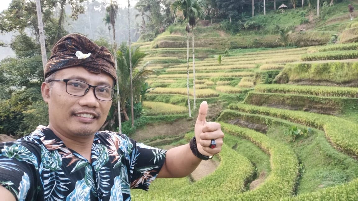 I Wayan S.'s gallery