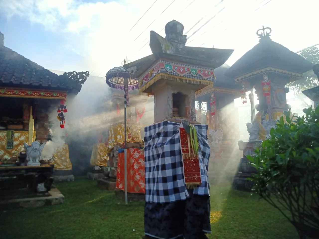 I Wayan S.'s gallery
