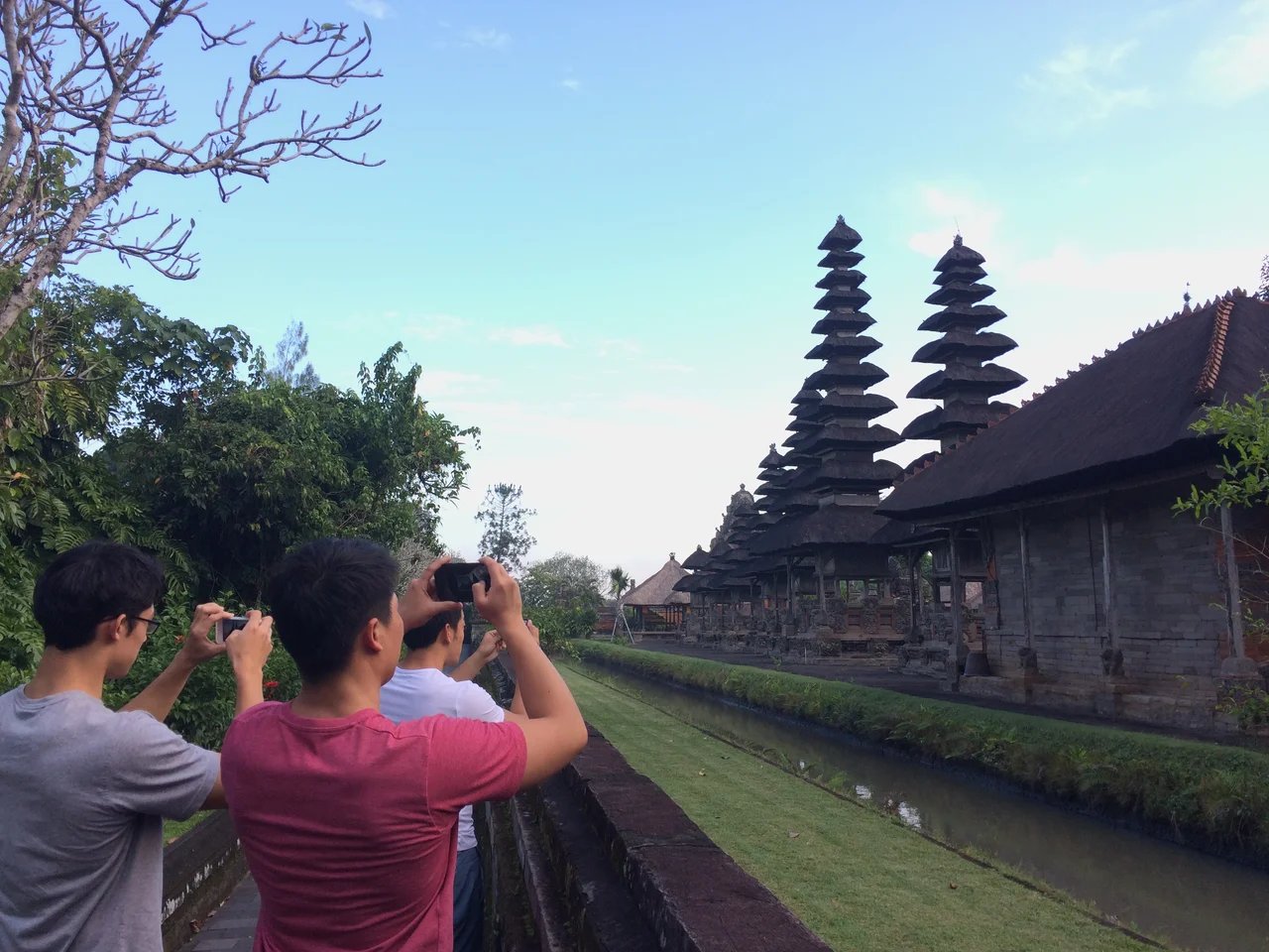 I Wayan S.'s gallery