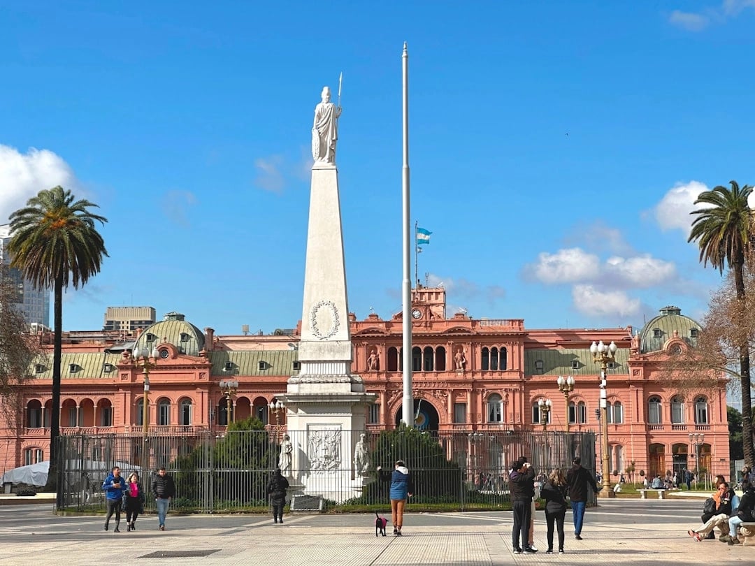Essential Buenos Aires: Half-Day Walking Tour of the Major Highlights