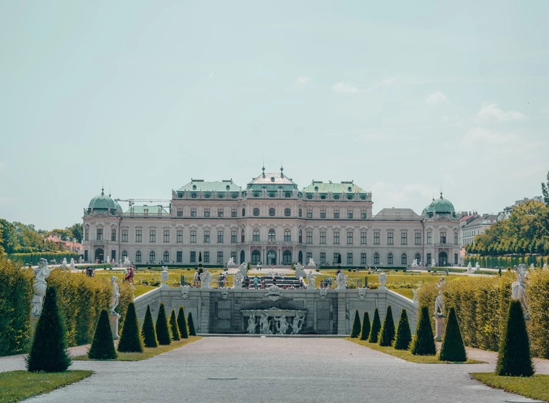 Ultimate Vienna: Full-Day Private Driving Tour from Highlights to Hidden Layers