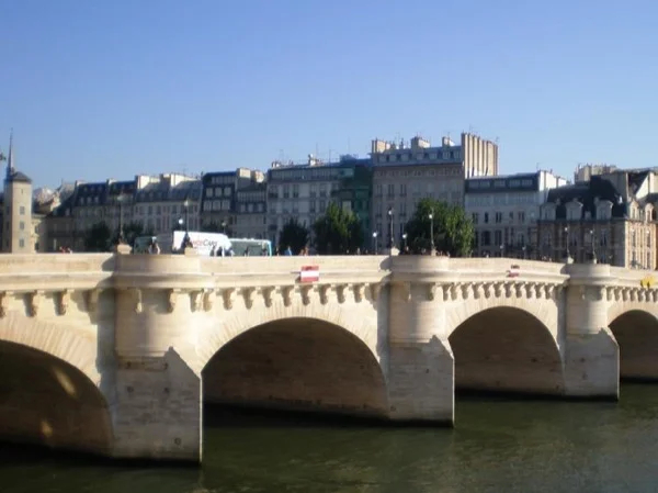 3 hour Highlights of Paris / Wonderful overview for first-time visitors.