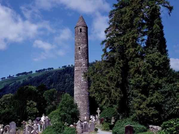 Wicklow, Glendalough, Powerscourt Gardens, The Sally Gap day trip