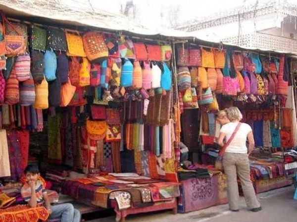 Local Bazaars or Markets/Boutiques of Jaipur (Pinkcity)-Street Market Shopping in Jaipur