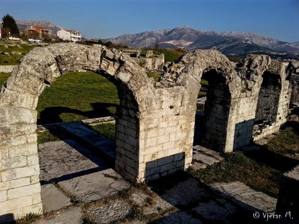 Following the footsteps of ancient Romans Private Tour