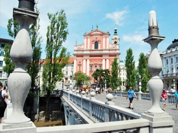 Private Tour: From Trieste to Ljubljana Shore Excursion