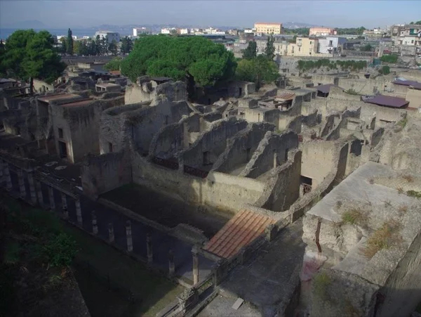 Uncover Herculaneum with Roberto your personal Archaeologist