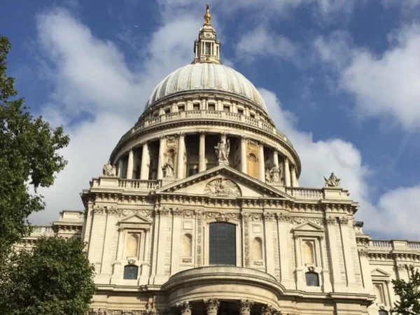 St Paul's Cathedral and City of London - Private Blue Badge Guide Tour