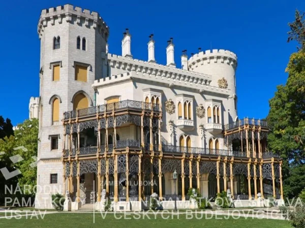 Day trip to the Castle of Hluboká - Ceske Budejovice - Budvar brewery