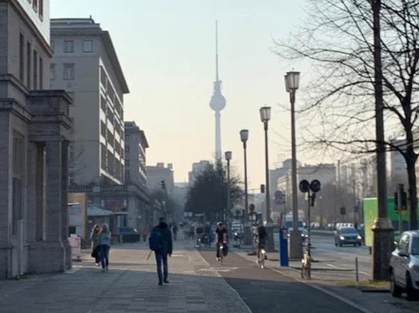Berlin from an Eastern Perspective - Half Day Tour