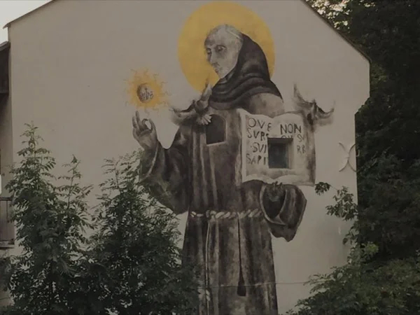 Vilnius Street Art Private Walking Tour