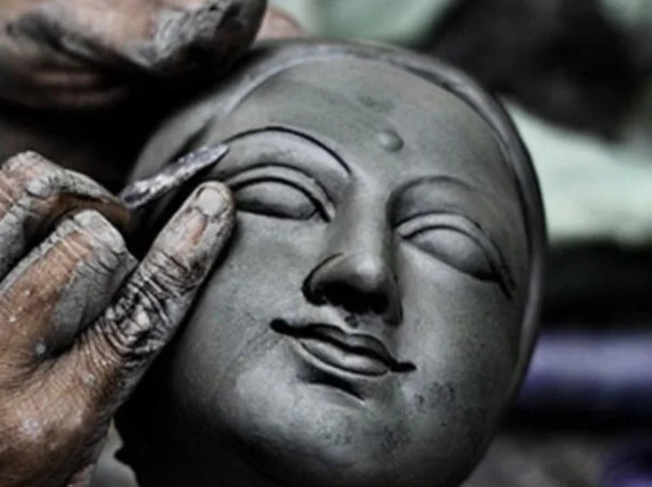 Enjoy a full day tour in the city of Joy, Calcutta.