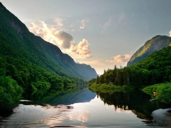Nature Escape - Hiking or River - From Quebec City with Local Guide