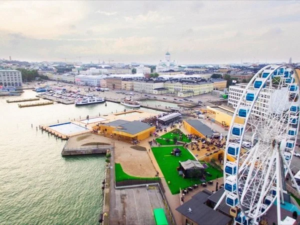 Helsinki Highlights and Finnish Sauna by Baltic Sea