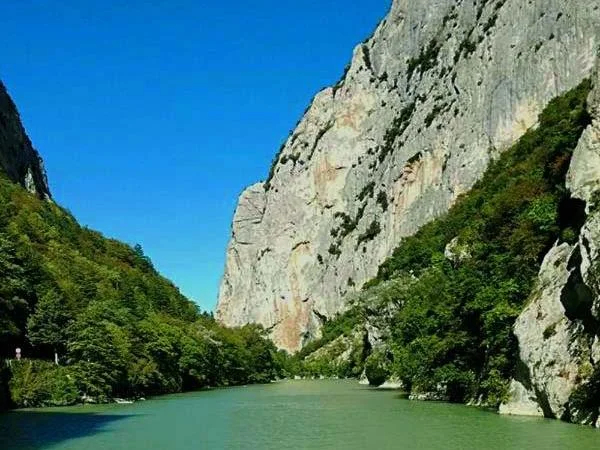 Furlo Gorge - Full Day Trekking Tour