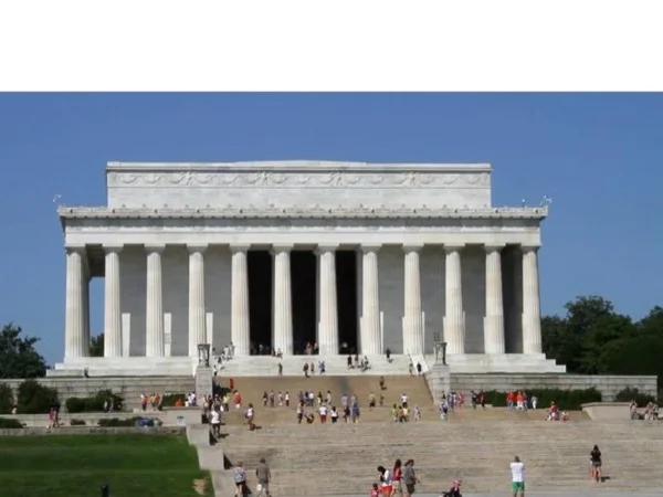 DC National Mall Walking Highlights Tour (for a Small Private Group - 3 Hours)