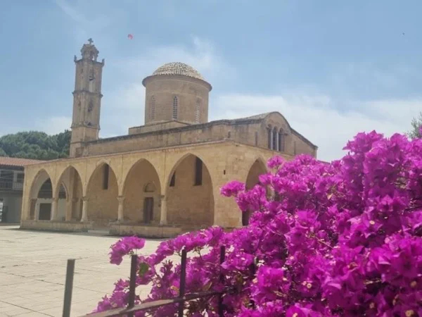 Tour Nicosia and Morphou on a full day