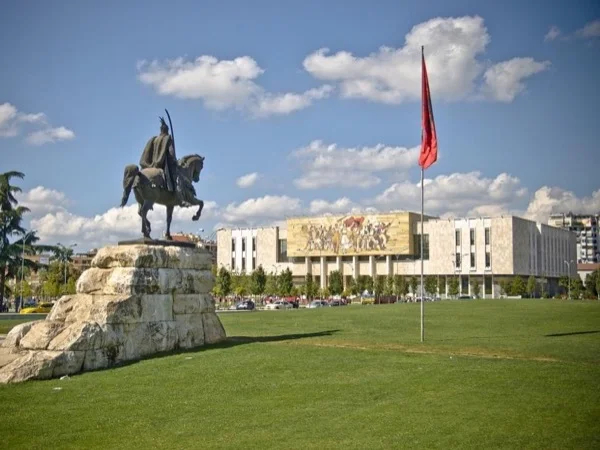 Skopje+Albania Tour