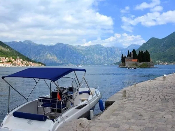 Speedboat Private Tour Kotor and Perast Highlights