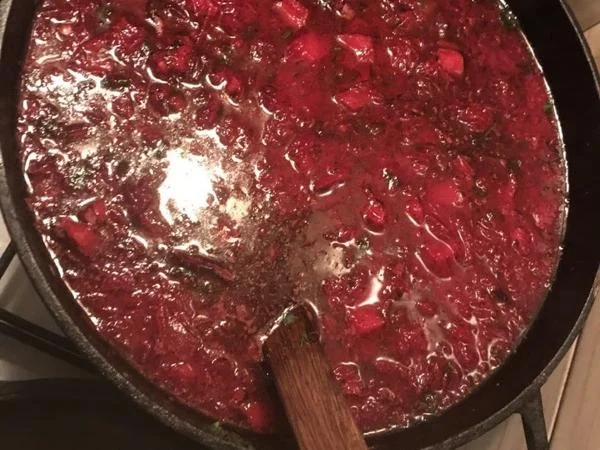 Ukrainian Folk Food Tour in Lviv