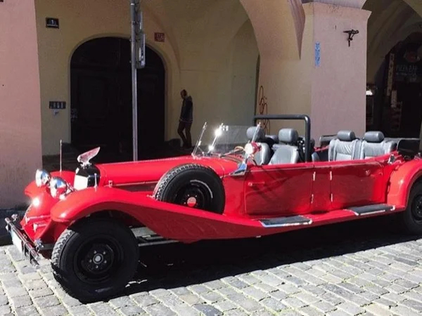 Prague Vintage Car Tour