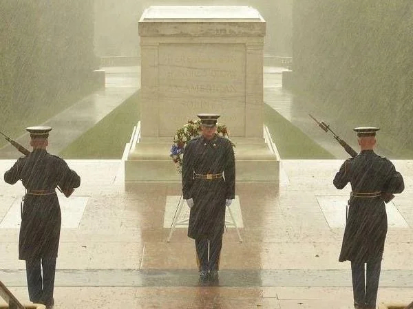 Full Day Arlington Cemetery, Washington Monuments, and Capitol Hill Tour
