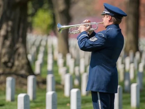 Arlington Cemetery in a Half Day