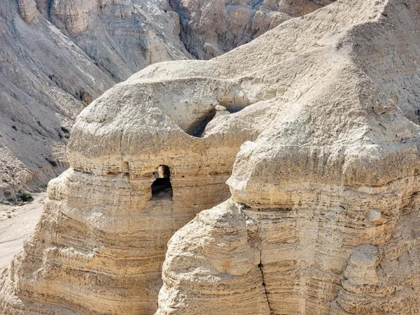 Qumran, Dead Sea and Bethlehem Private Day Tour